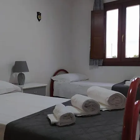 Casa Con Piscina Profumo Sea & Sun 1 * Triscina